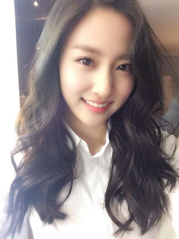 等爱的易微的第一张照片--南阳相亲服务中心