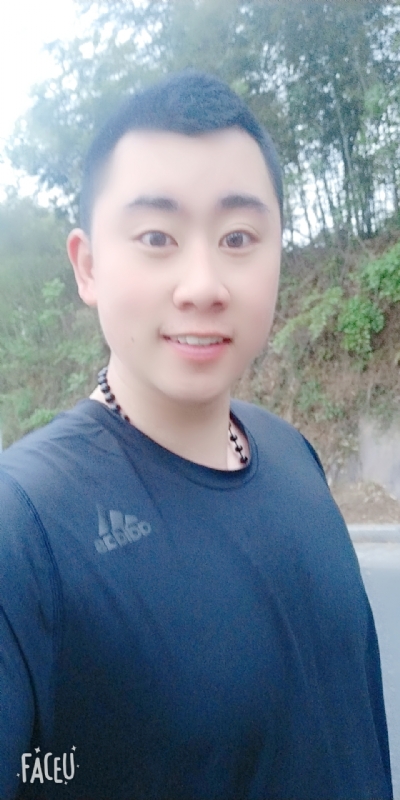 帅小伙的第一张照片--南阳相亲服务中心