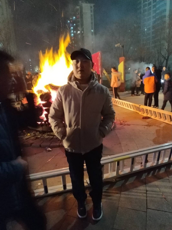 爱情里的俩个人的第二张照片--南阳相亲服务中心