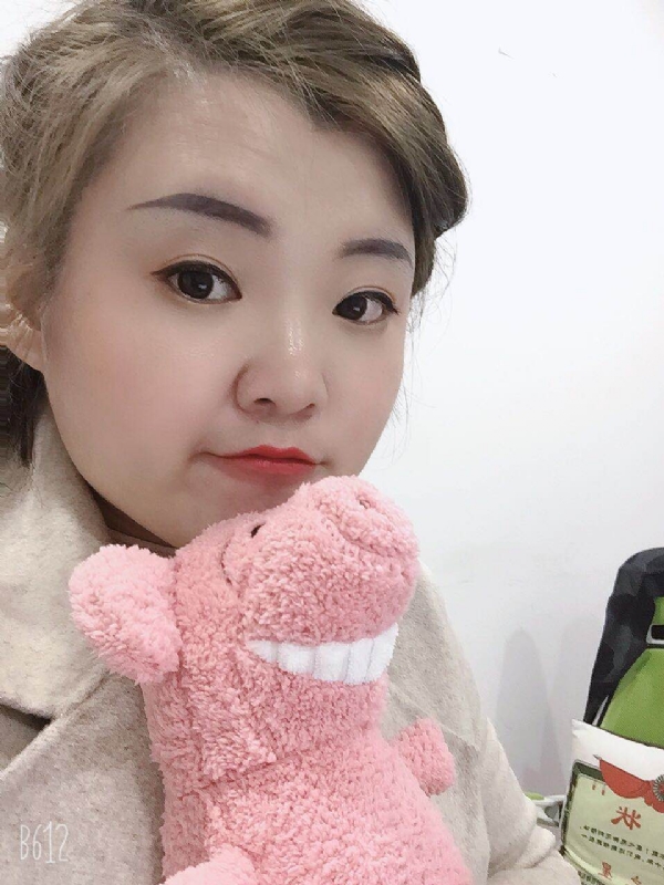 李娜的第一张照片--南阳相亲服务中心