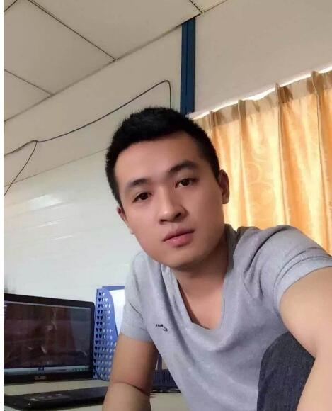 佛山喜欢你的第一张照片--南阳相亲服务中心