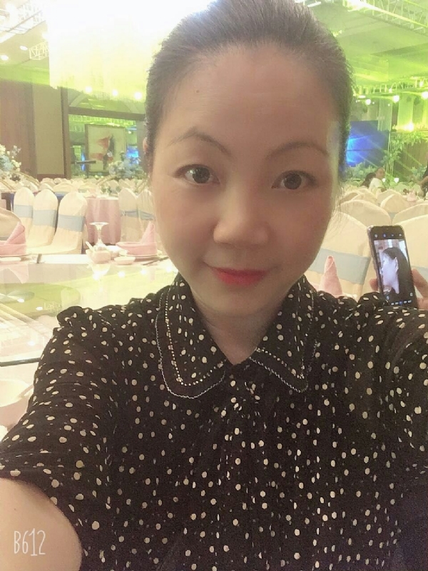 泡沫的第一张照片--南阳相亲服务中心