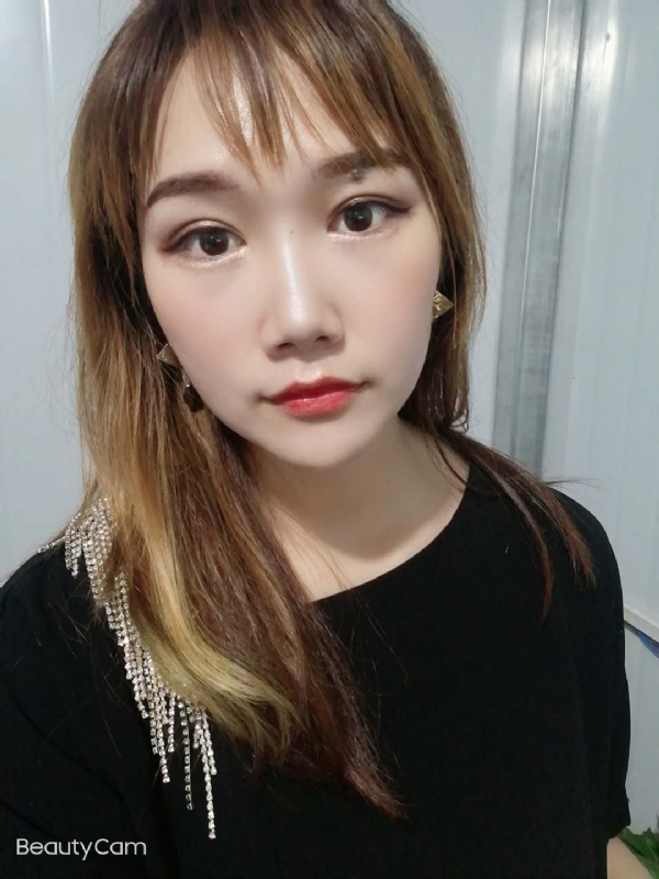 艾薇的第四张照片--南阳相亲服务中心