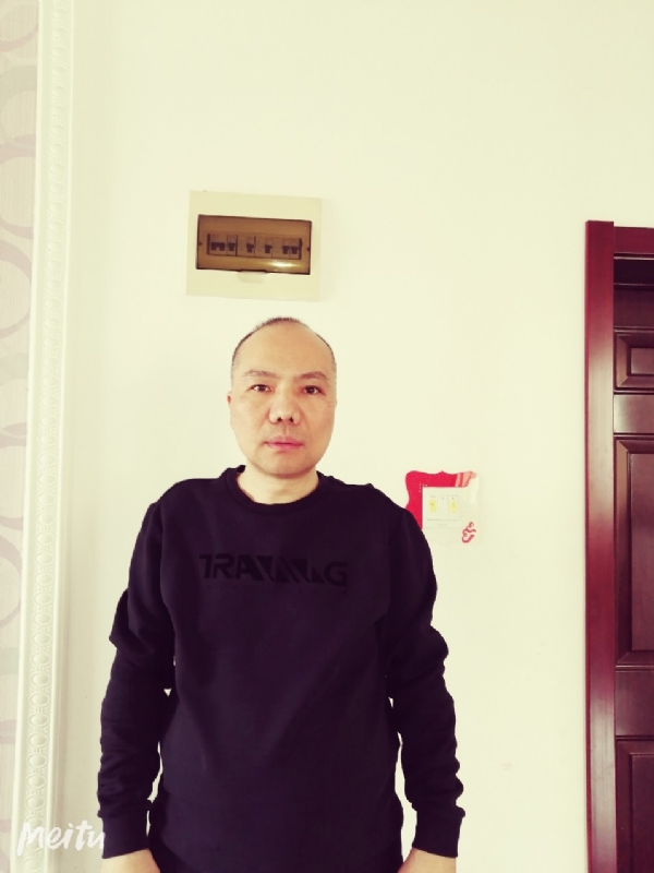 酒香四溢的第三张照片--南阳相亲服务中心