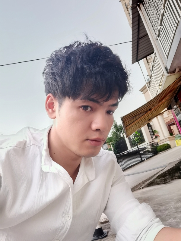 幕后老板的第二张照片--南阳相亲服务中心