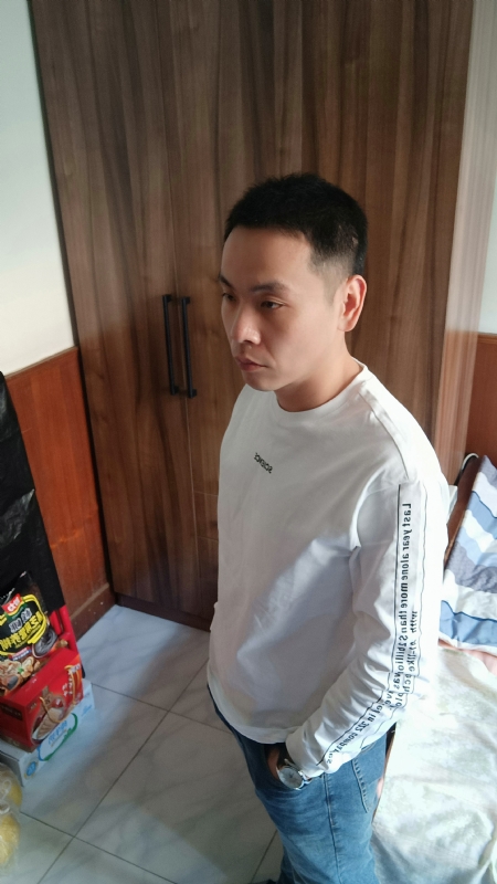 没有蜡笔的小航的第一张照片--南阳相亲服务中心