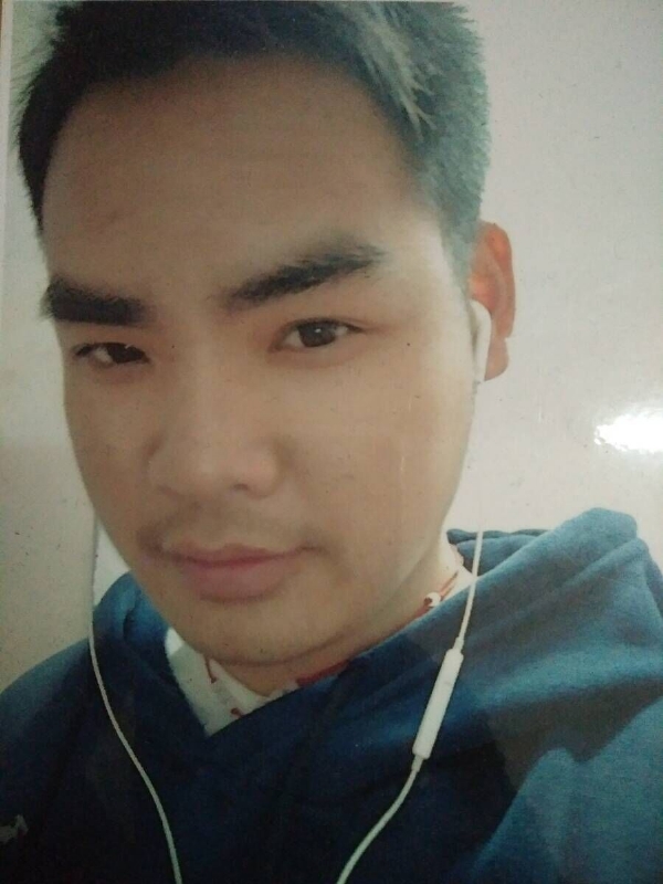 渴望爱的第一张照片--南阳相亲服务中心