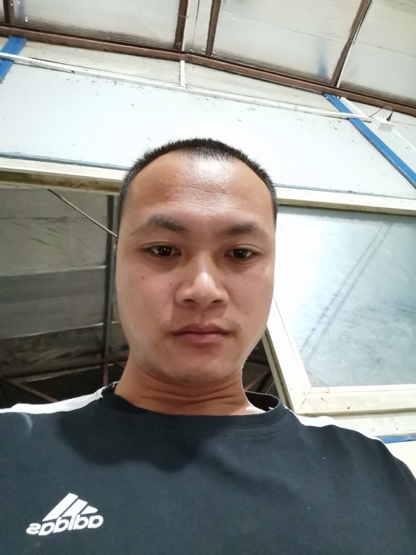 真心交友的第一张照片--南阳相亲服务中心