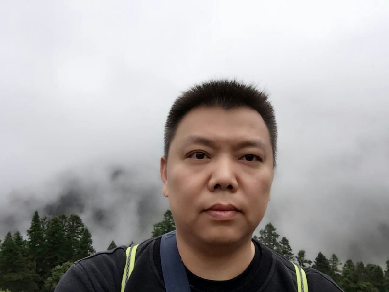 俊哥的第一张照片--南阳相亲服务中心