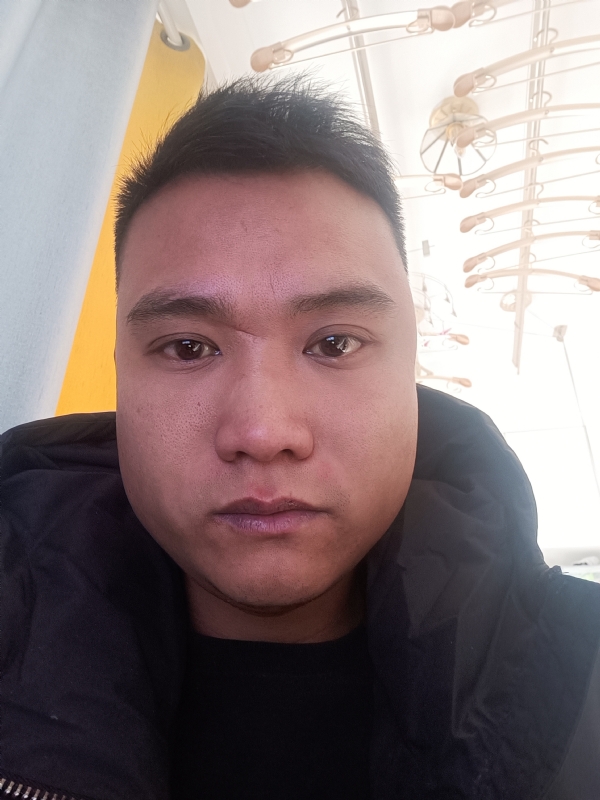 帅的每天被人砍的第一张照片--南阳相亲服务中心