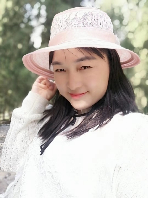 凤凰的第一张照片--南阳相亲服务中心