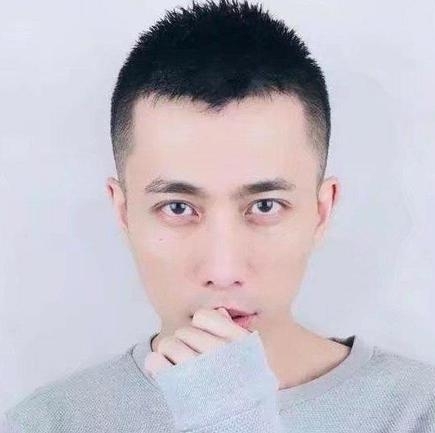 辛酉的第一张照片--南阳相亲服务中心