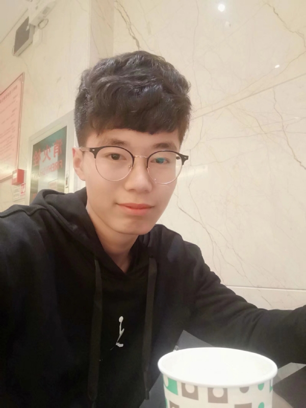 小张的第一张照片--南阳相亲服务中心