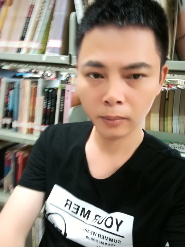 青青子衿的第一张照片--南阳相亲服务中心