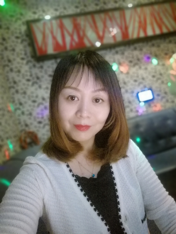 心如止水的第一张照片--南阳相亲服务中心