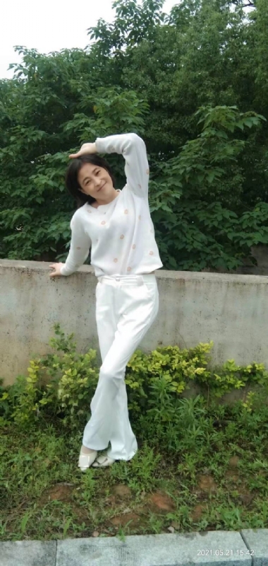 九妹的第四张照片--南阳相亲服务中心