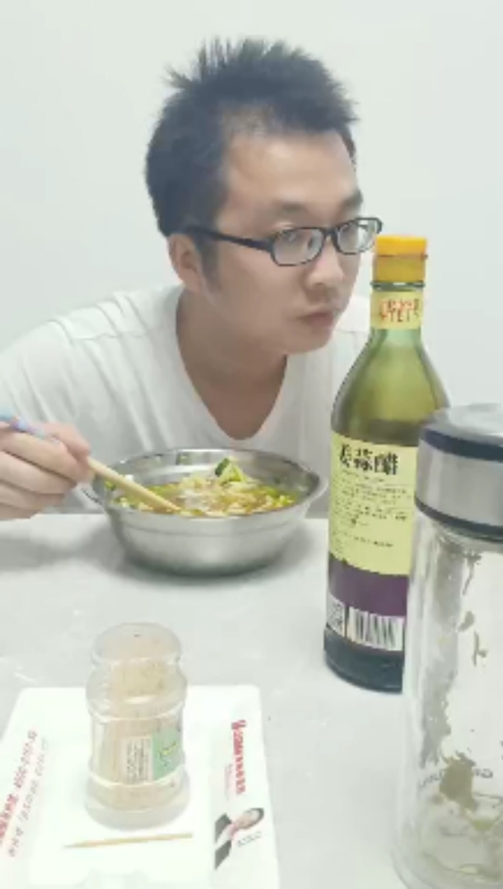 超超的第一张照片--南阳相亲服务中心