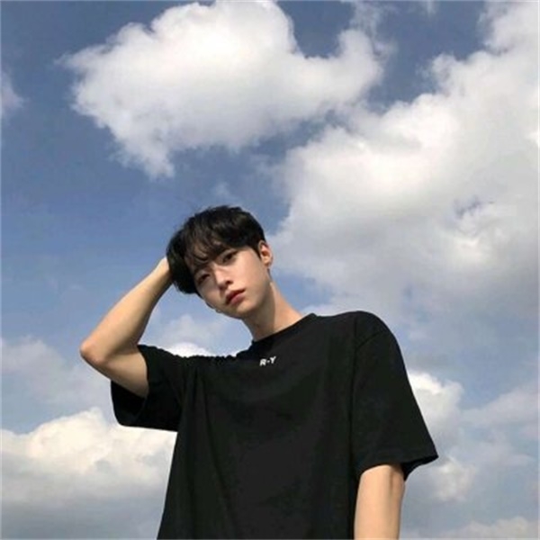 不忘初心的第一张照片--南阳相亲服务中心