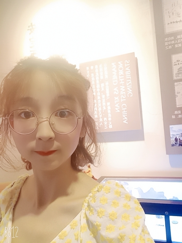 吴小小的第一张照片--南阳相亲服务中心
