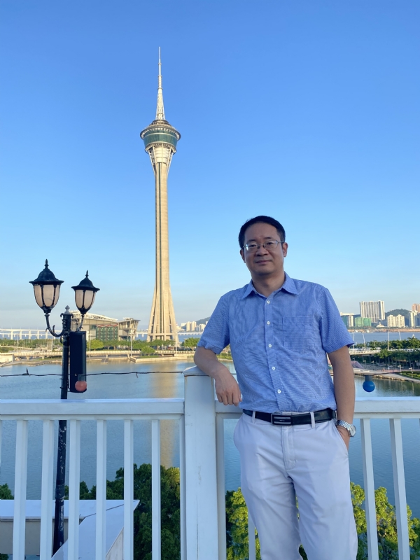 Yangyi的第二张照片--南阳相亲服务中心