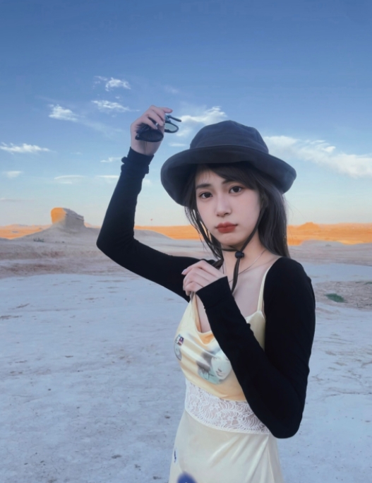英姐的第一张照片--南阳相亲服务中心