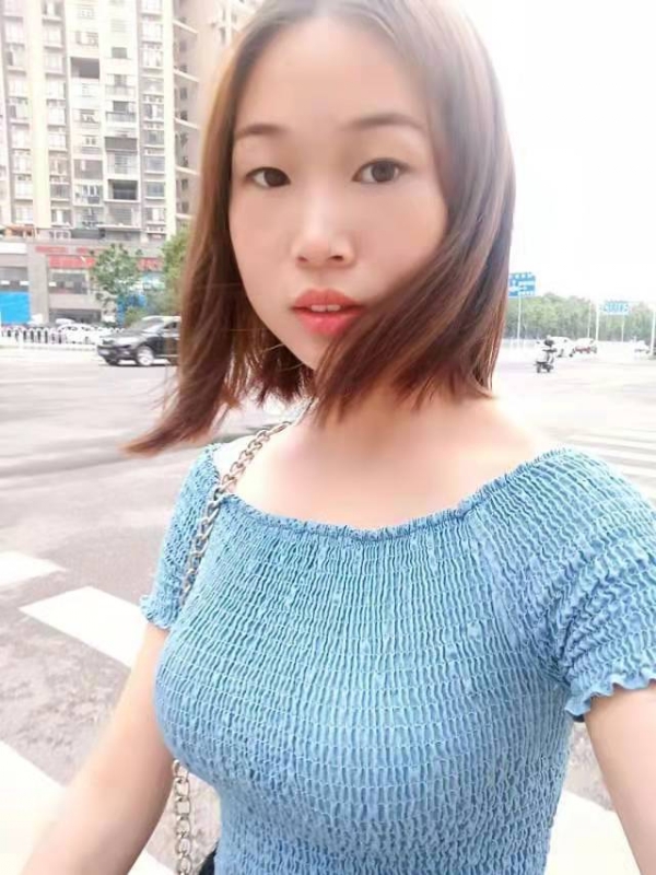 秋水伊人的第四张照片--南阳相亲服务中心