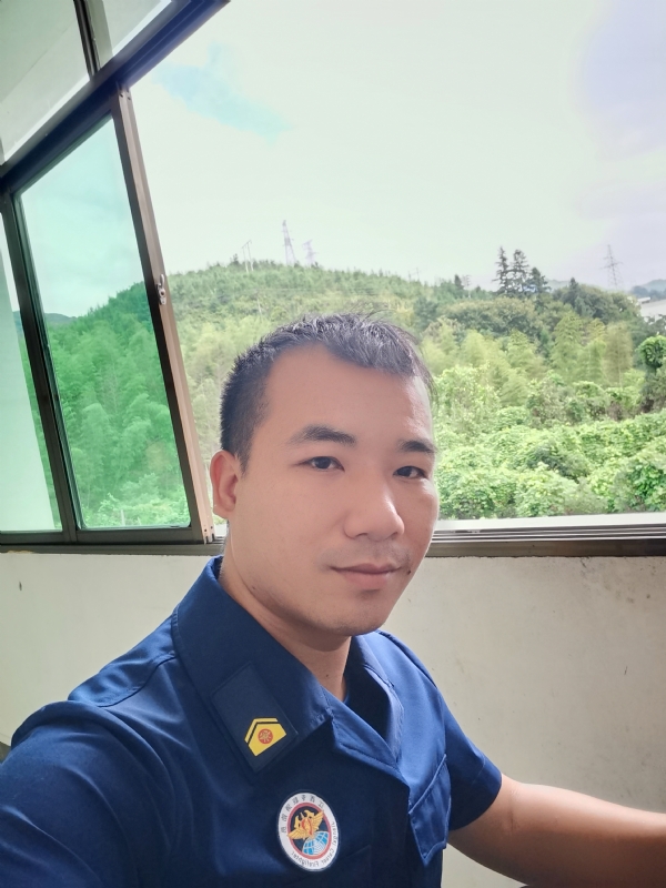 期待未来的第一张照片--南阳相亲服务中心