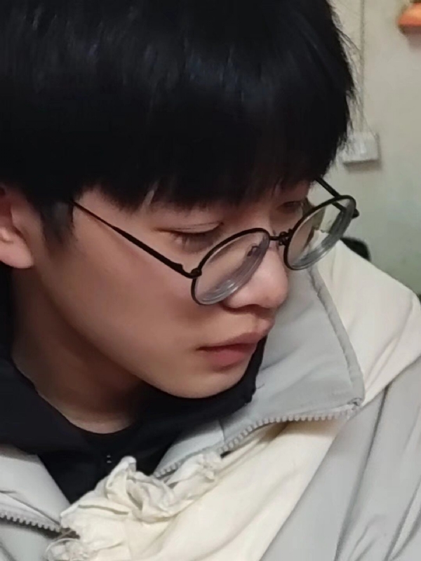 梦游的第二张照片--南阳相亲服务中心