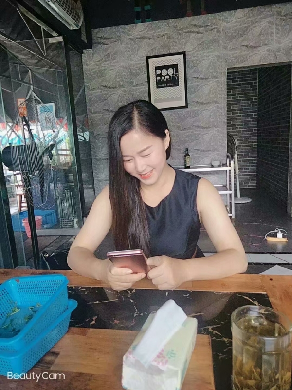 如不坚强弱给谁看的第一张照片--南阳相亲服务中心
