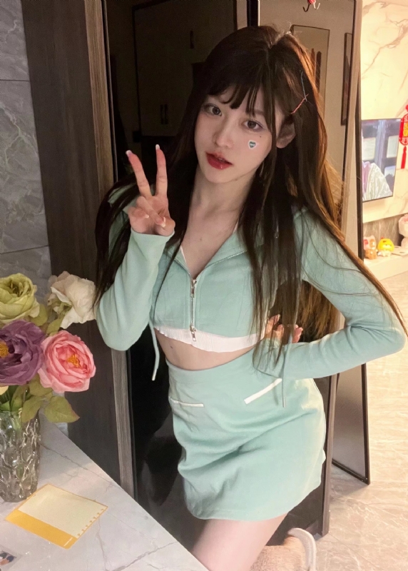 丹Dan的第一张照片--南阳相亲服务中心