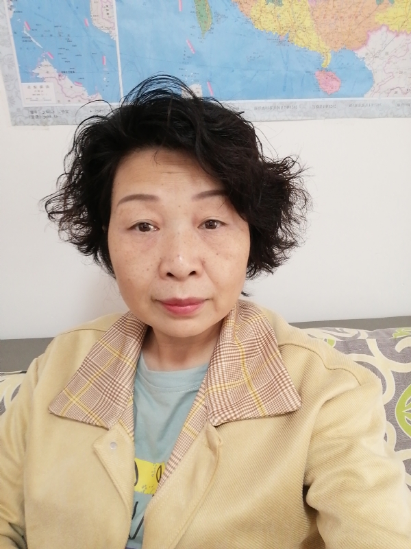 香水百合的第一张照片--南阳相亲服务中心
