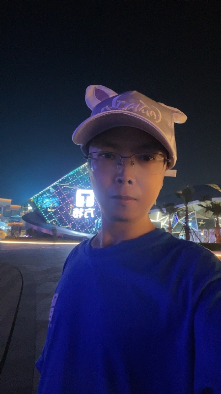 富贵使我们相遇的第一张照片--南阳相亲服务中心