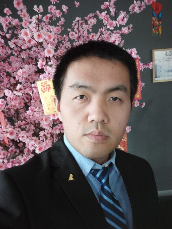 我就是个翻译的第一张照片--南阳相亲服务中心