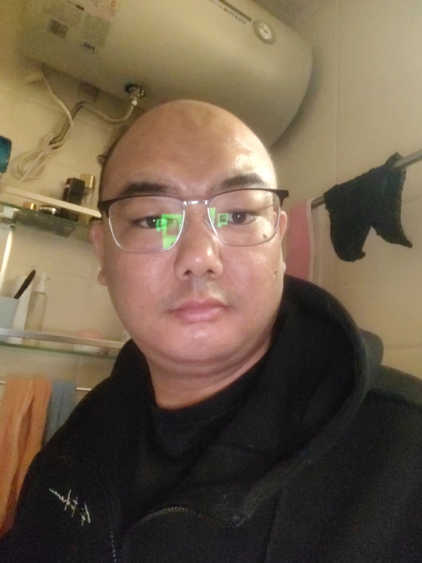 小胖子的第一张照片--南阳相亲服务中心