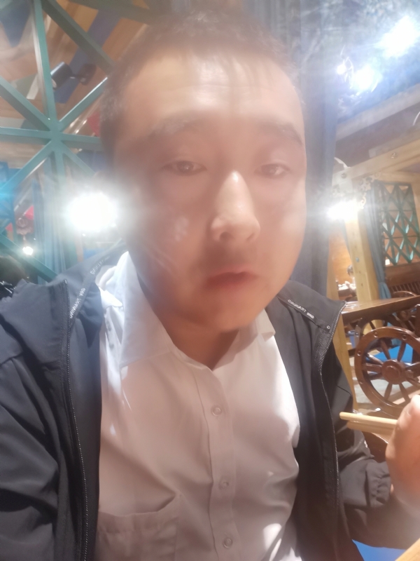 赵辉的第三张照片--南阳相亲服务中心