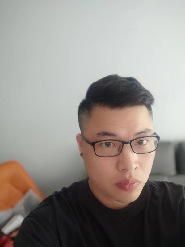 Vincent的第一张照片--南阳相亲服务中心