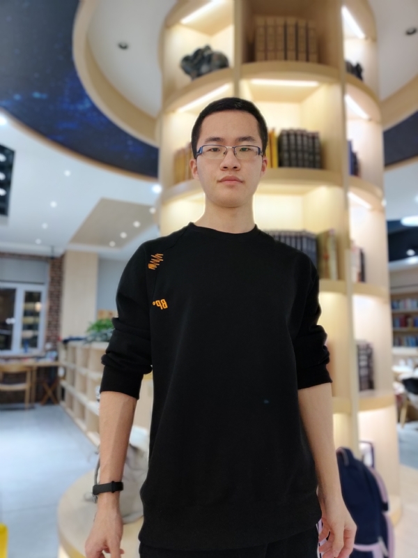 轩墨的第一张照片--南阳相亲服务中心