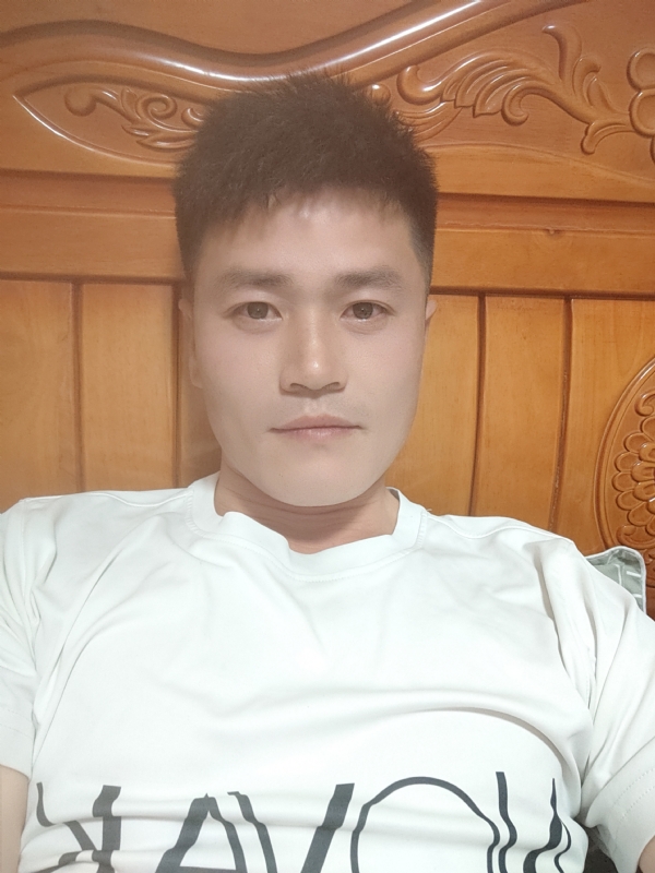 网球罗的第三张照片--南阳相亲服务中心