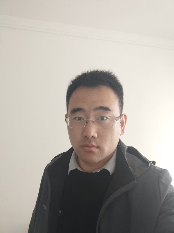 真诚的第一张照片--南阳相亲服务中心