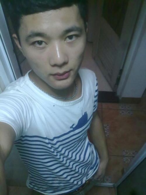 JJ的第三张照片--南阳相亲服务中心