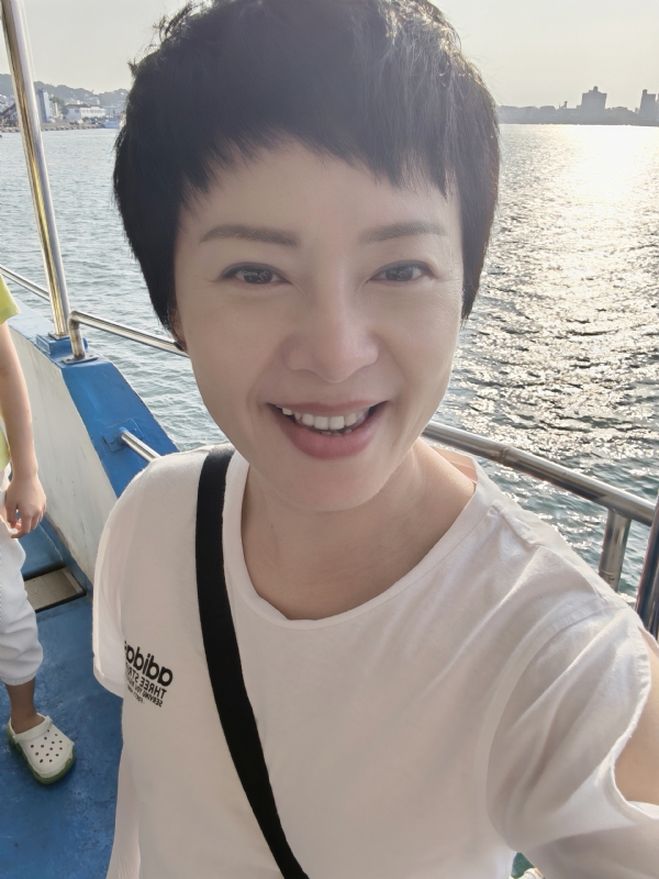 Tina的第一张照片--南阳相亲服务中心