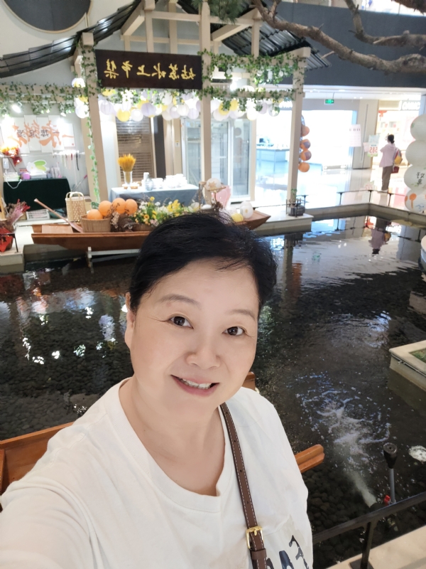 丁姐爱生活的第三张照片--南阳相亲服务中心