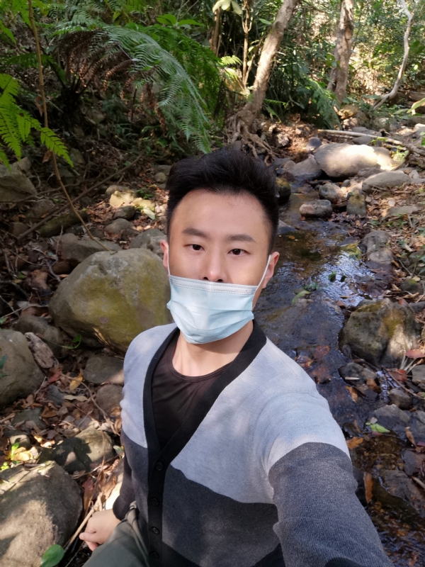 Rock的第一张照片--南阳相亲服务中心