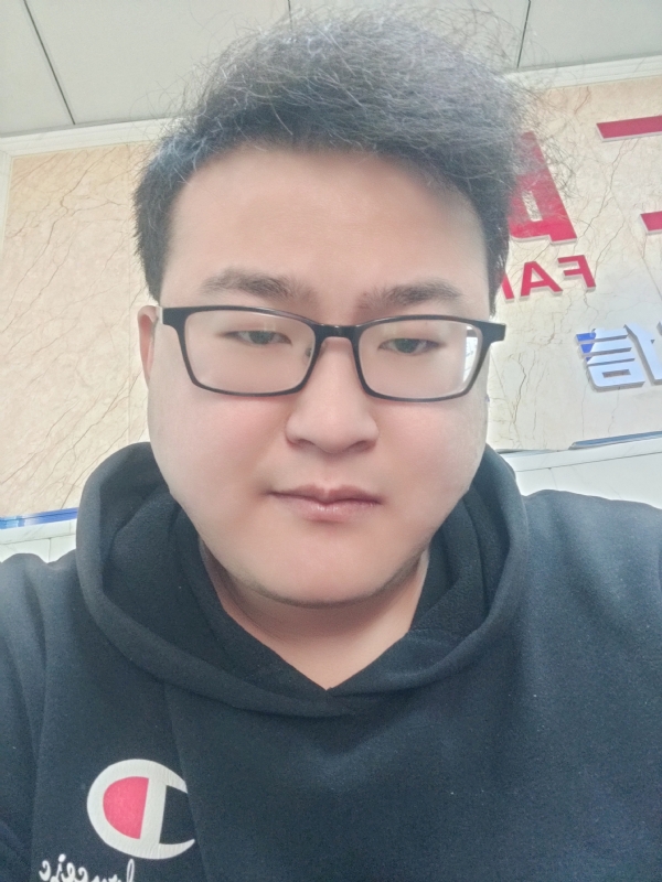 小张的第一张照片--南阳相亲服务中心