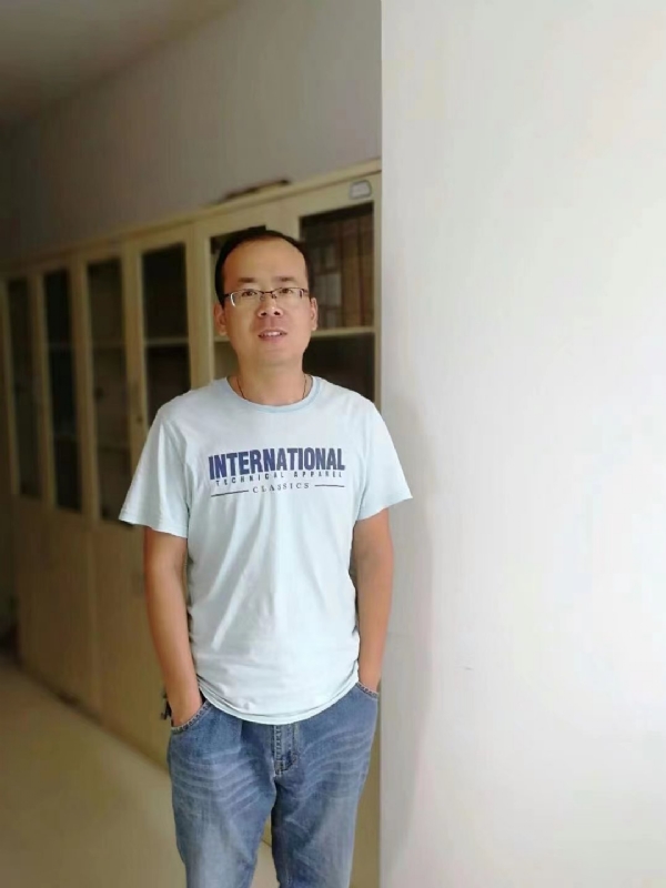 黄土麦田的第三张照片--南阳相亲服务中心