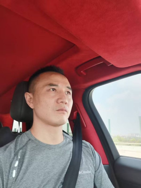 想的美的第二张照片--南阳相亲服务中心