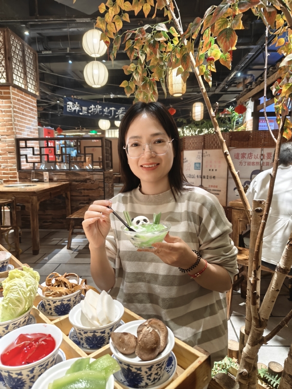 初秋的第二张照片--南阳相亲服务中心