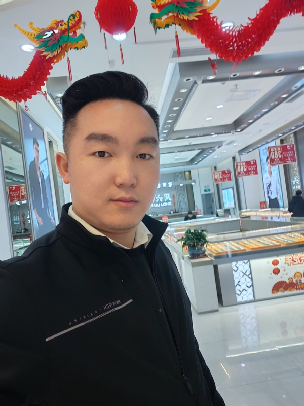 龍鳯壹生美的第一张照片--南阳相亲服务中心