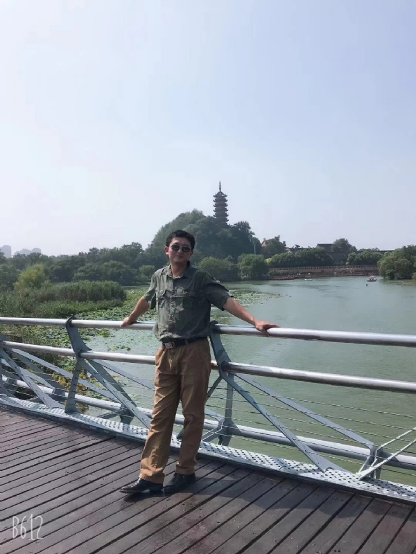 如风的第一张照片--南阳相亲服务中心