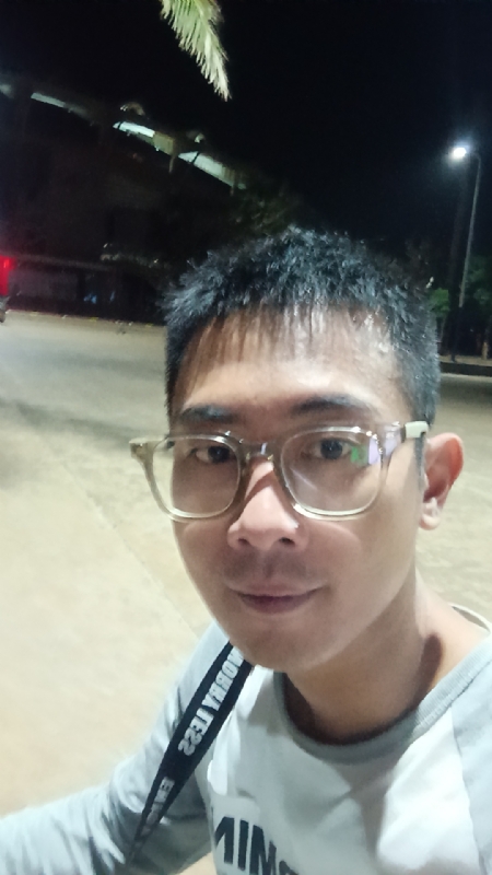 龙龙的第一张照片--南阳相亲服务中心